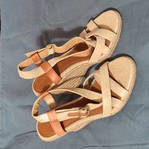 Banana Republic Shea wedge espadrille sandals, gold, size 5